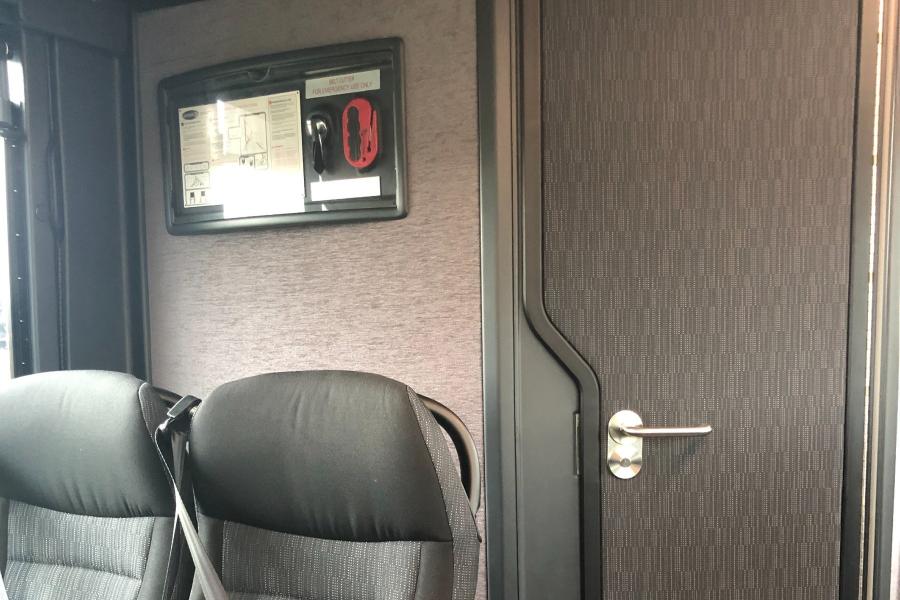 56 PAX Vanhool Coach Small Photo (19)