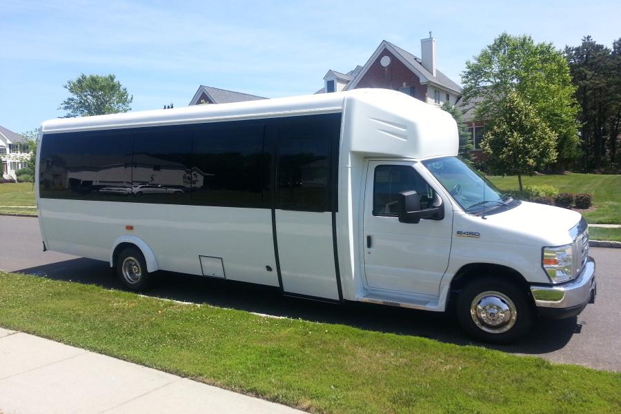24 Passenger Mini Bus Photo