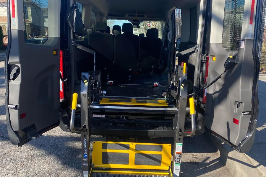 Ford Transit 350 XLD Small Photo (19)