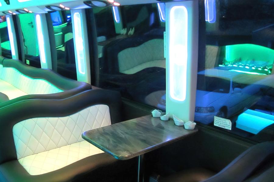 Mercedes Setra 60 Passenger Party Bus Small Photo (19)
