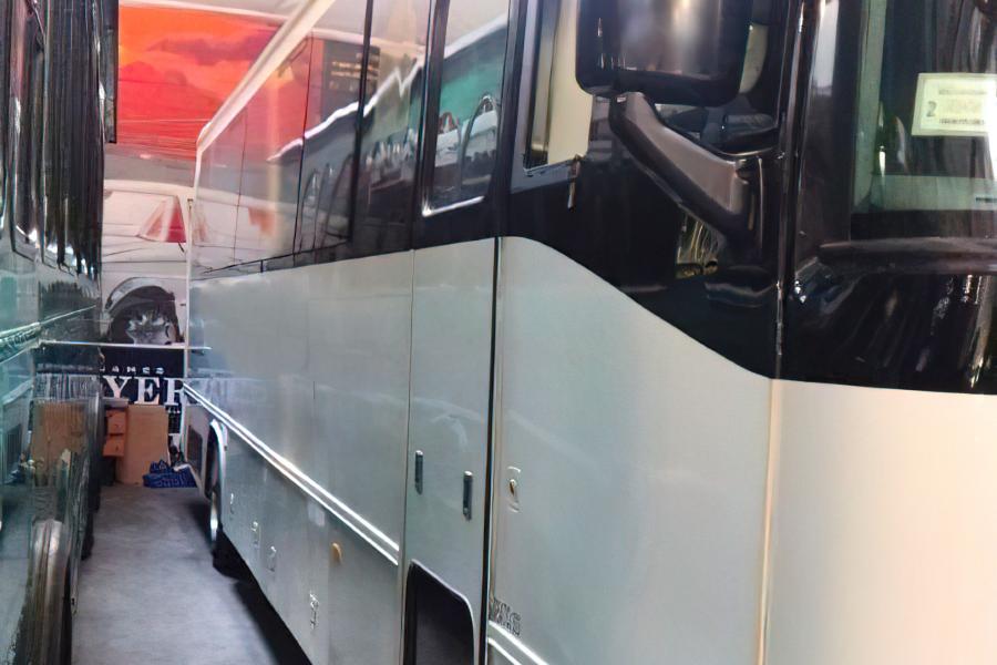 34 Passenger Party Bus Small Photo (19)