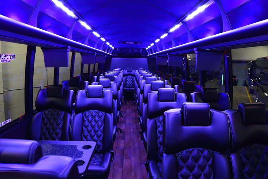36 PAX MINI COACH Small Photo (19)