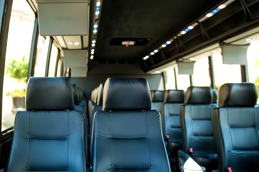 37 PAX Shuttle Bus Small Photo (19)