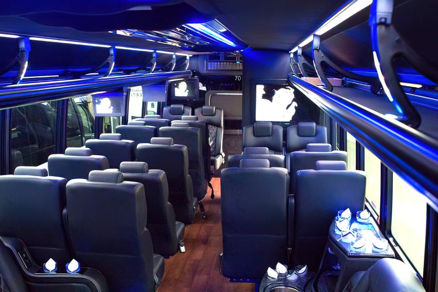 33 PAX Multi-Use Bus Small Photo (19)