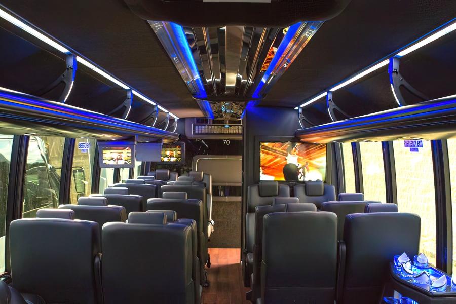 33 PAX Multi-Use Bus Small Photo (19)