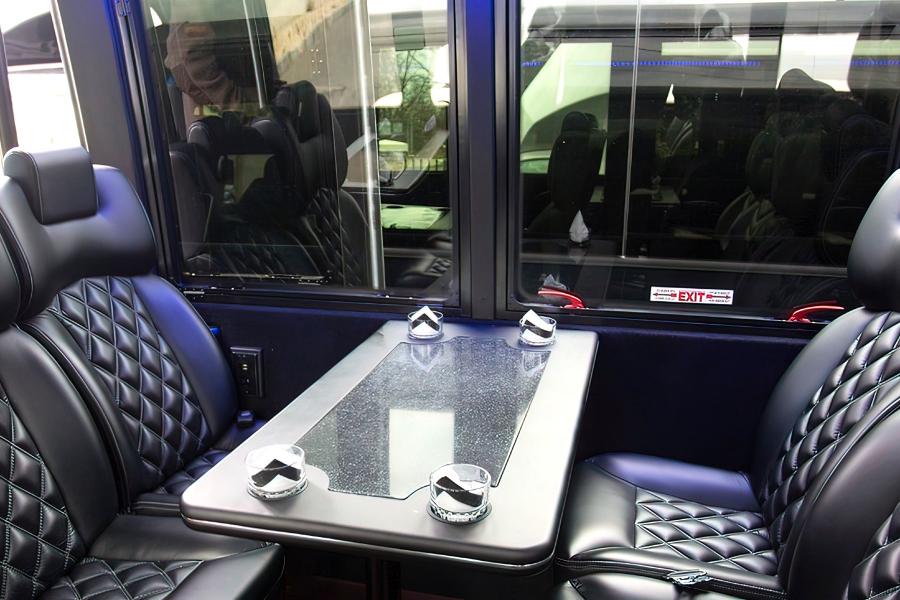 33 PAX Multi-Use Bus Small Photo (19)
