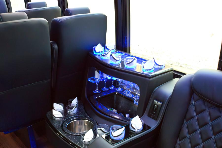 33 PAX Multi-Use Bus Small Photo (19)