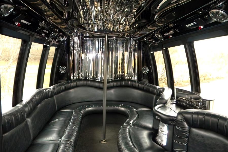 16 PASSENGER PARTY BUS Small Photo (19)