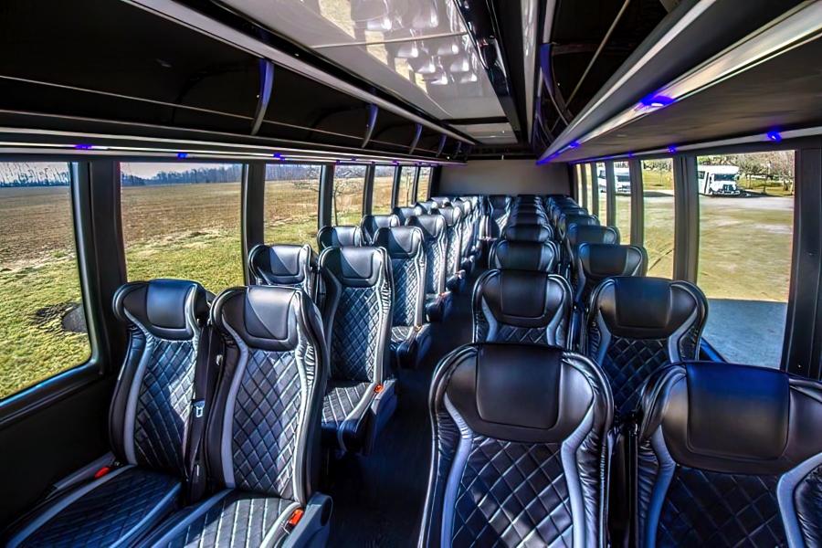 37 PAX Coach Small Photo (19)