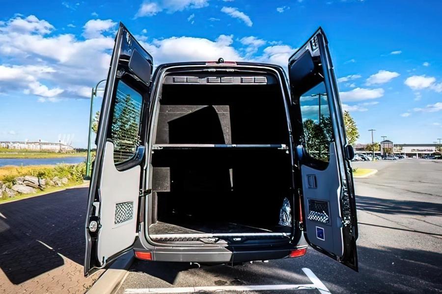 16 PASSENGER SPRINTER Small Photo (19)