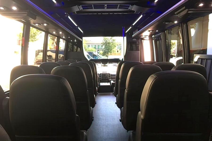 28 PASSENGER MINIBUS Small Photo (19)