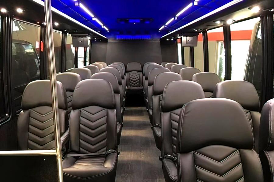 28 PASSENGER MINIBUS Photo