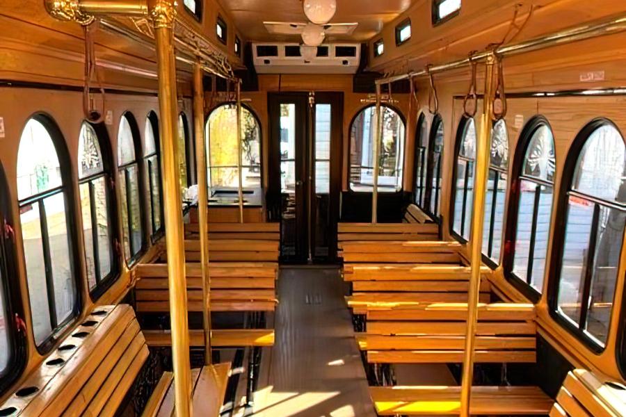 24 PAX  WHITE TROLLEY Small Photo (19)