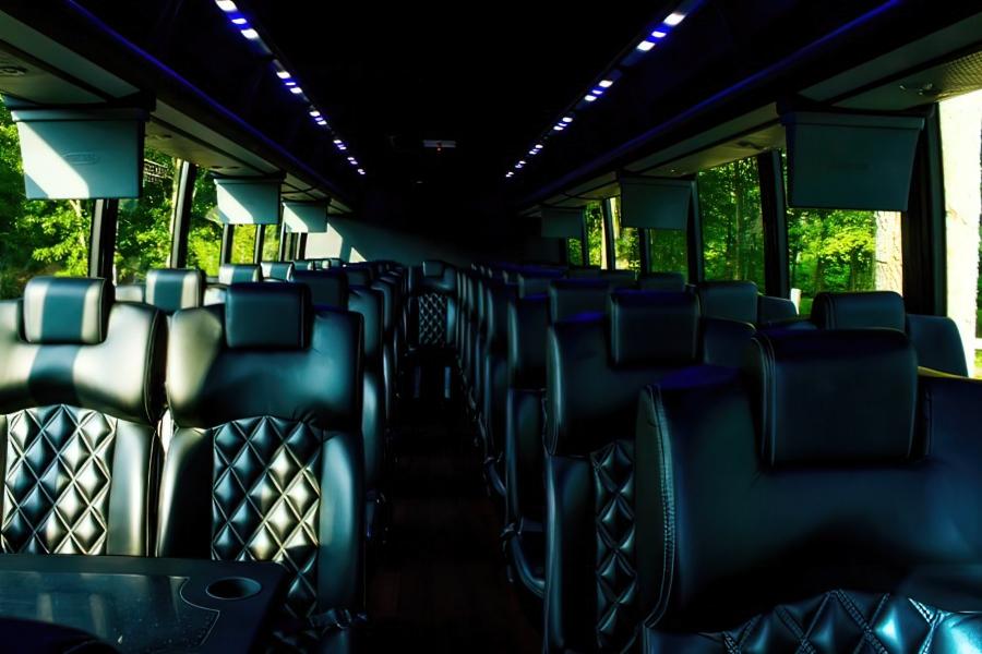 37 Passenger Executive Shuttle Bus Small Photo (19)