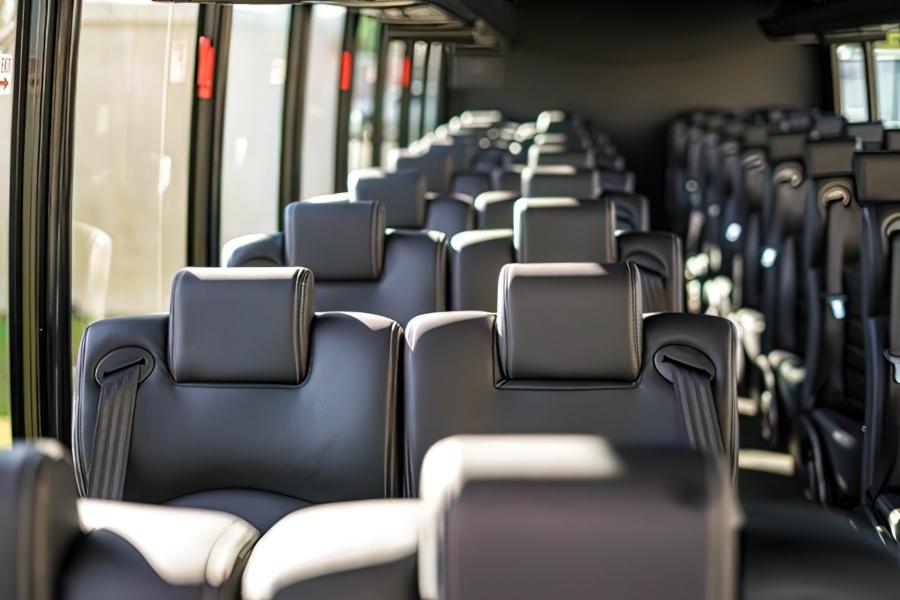 48 Passenger Executive Shuttle Bus Small Photo (19)