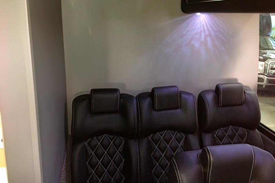 24 PAX MINIBUS With Restroom Small Photo (19)