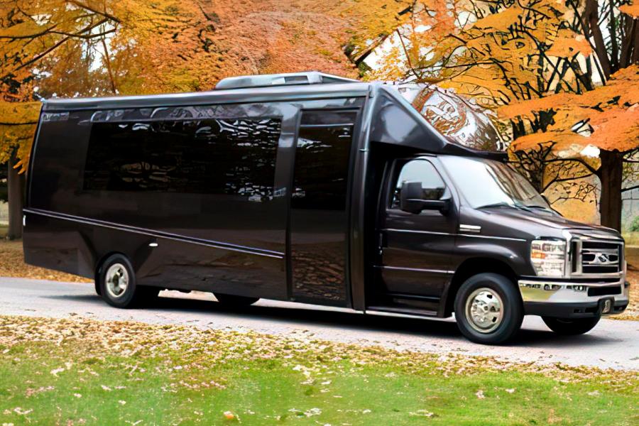 23 PASSENGER MINI COACH Photo