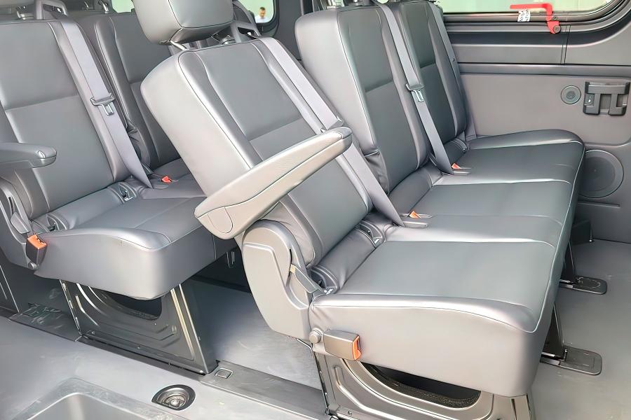 13 PAX Sprinter Bus  Small Photo (19)