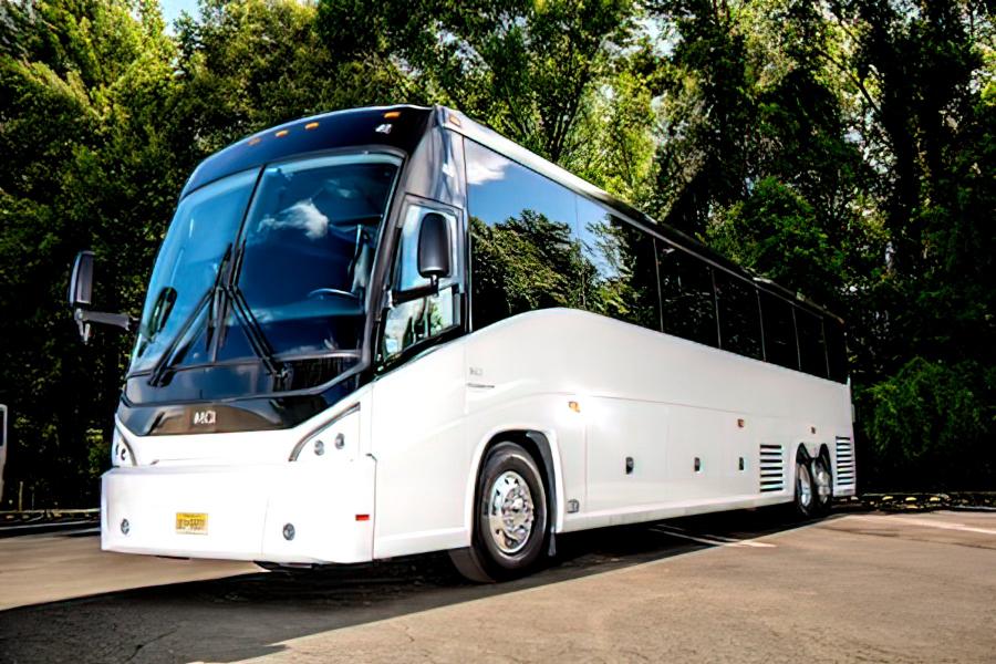 60 PASSENGER MOTOR COACH Photo