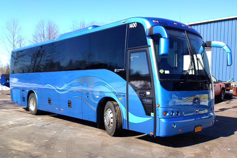 40 PAX Bus Photo