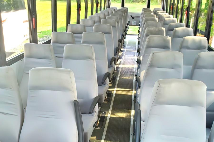 44 PASSENGER SHUTTLE BUS Small Photo (19)