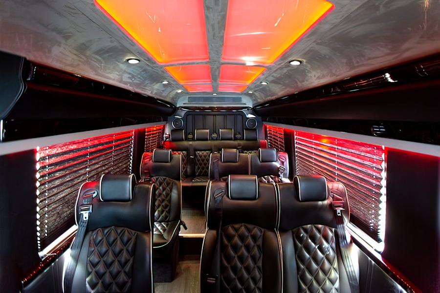 14 Mercedes-Benz Executive Sprinter Photo