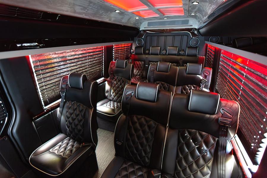 14 Mercedes-Benz Executive Sprinter Small Photo (19)