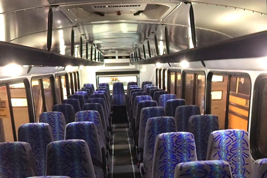 COACH BUS 49 PAX Small Photo (19)