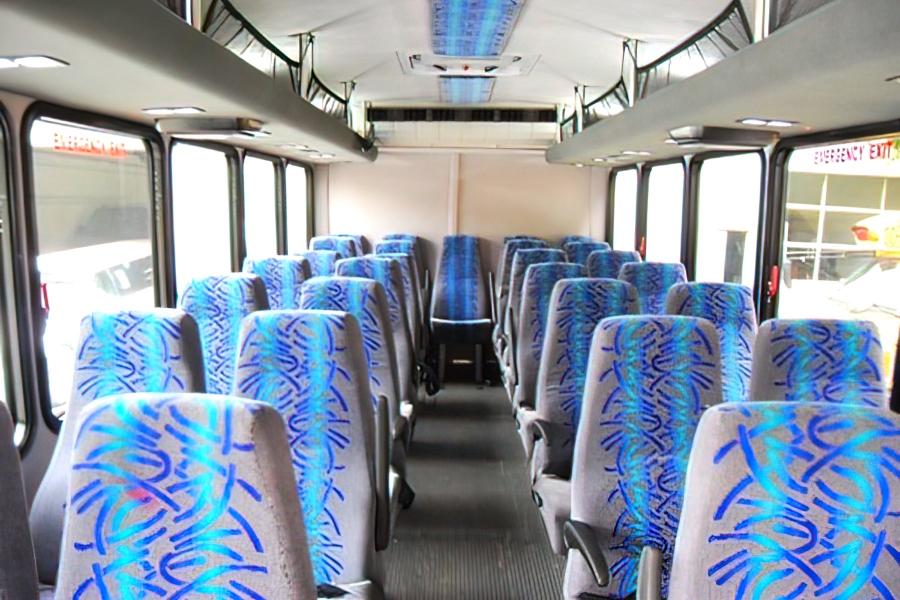 MINI COACH 29 PAX Small Photo (19)