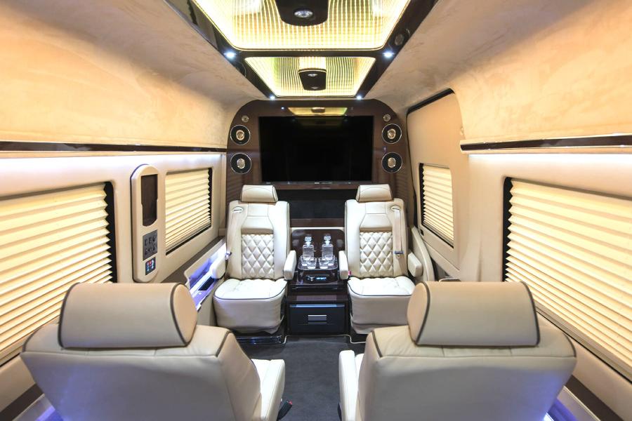 8 PAX EXECUTIVE SPRINTER Small Photo (19)
