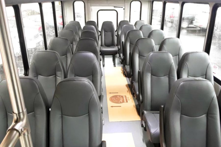 25 Passenger Bus Small Photo (19)