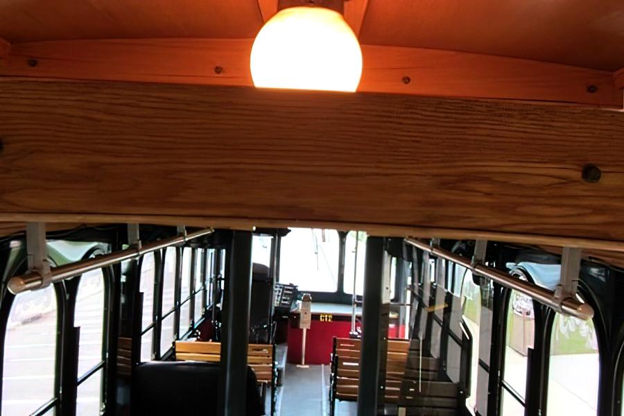 Trolley 29 PAX (WheelChair Accessible) Small Photo (19)