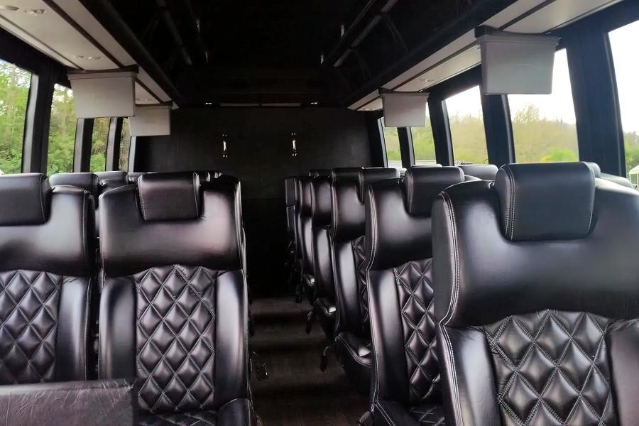 24 Passengers  Mini Bus Small Photo (19)