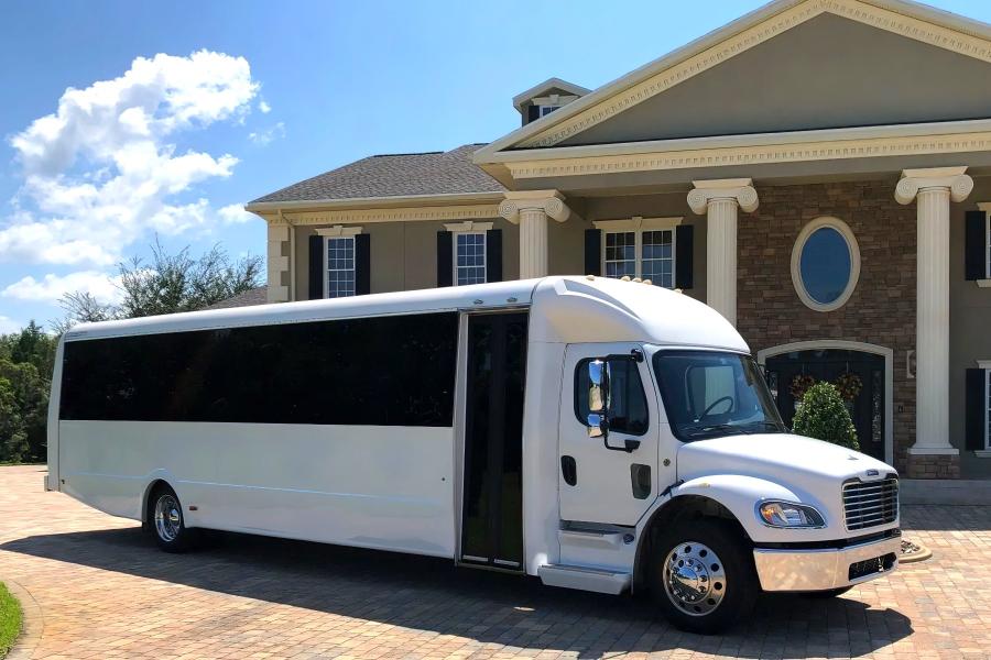 39 Passenger Bus Photo