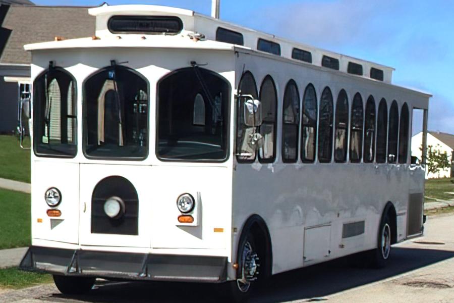 26 Passenger Trolley Photo