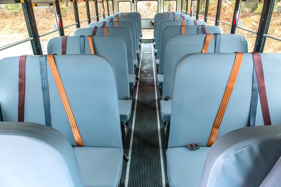 30 Passenger Medium School Bus Small Photo (19)