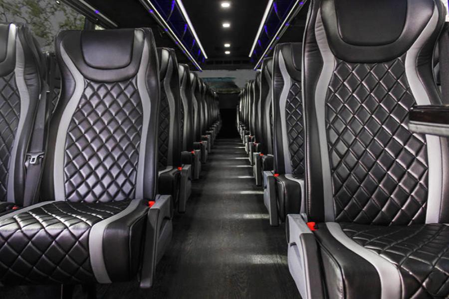 50 Passenger Grech Freightliner Photo