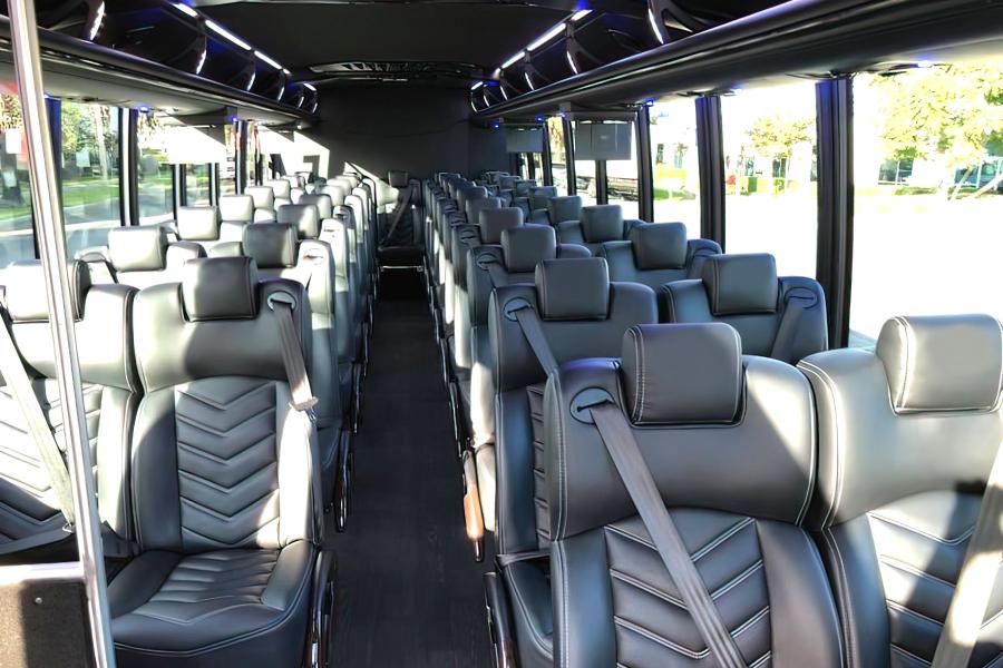 36 Passenger Luxury Bus Small Photo (19)