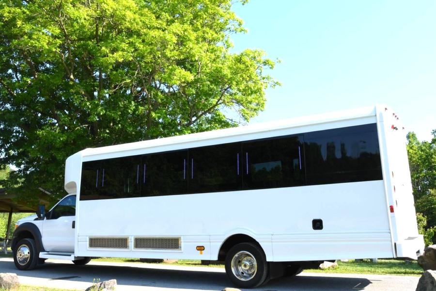 25 Passenger Limousine Bus Photo