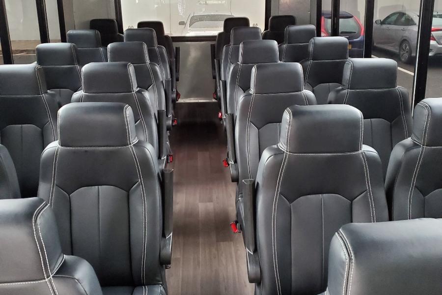 24 Passenger Bus Small Photo (19)